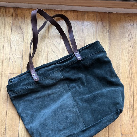 Deep green suede tote bag - Picture 2 of 3